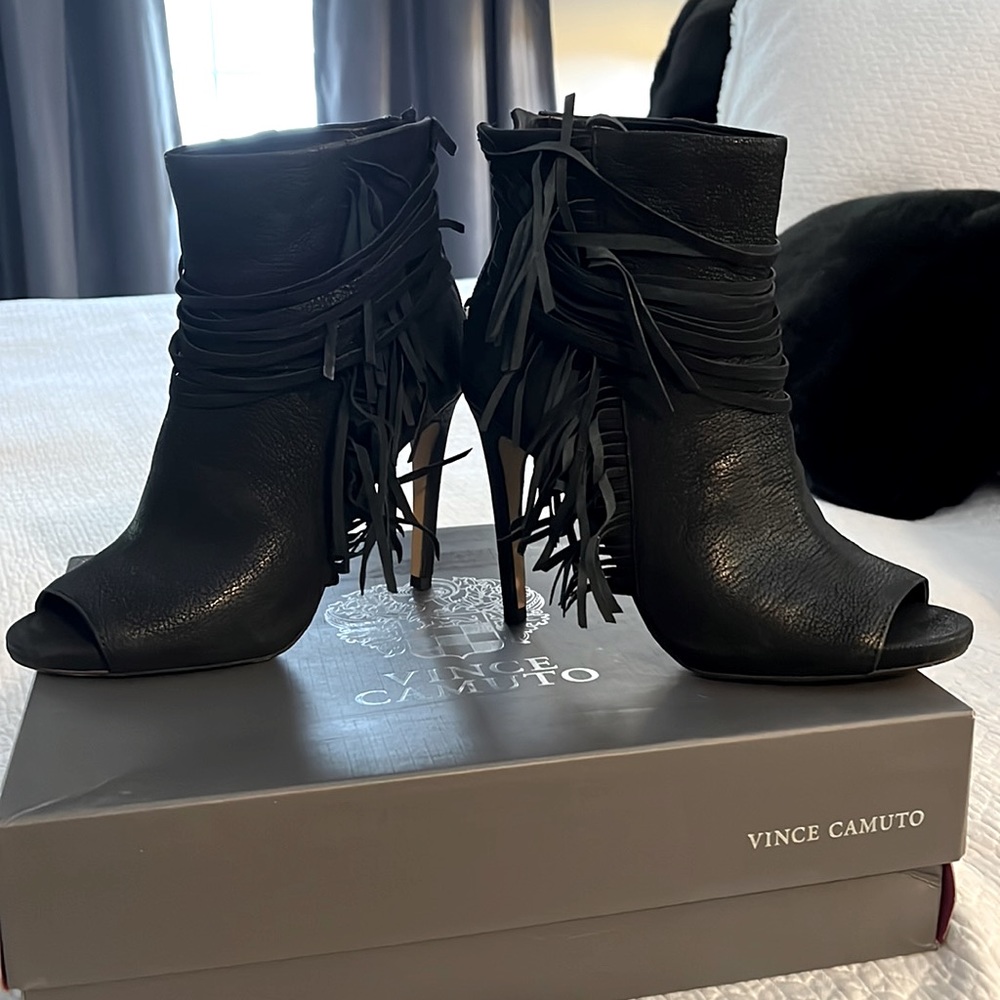 Vince Camuto